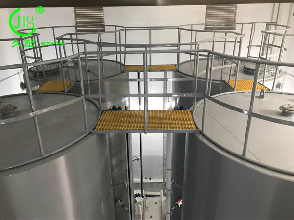 水務行業(yè)—第一批6臺26m3次氯酸鈉儲罐(鋼襯PE)順利交付